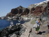 Heading to Ammoudi beach